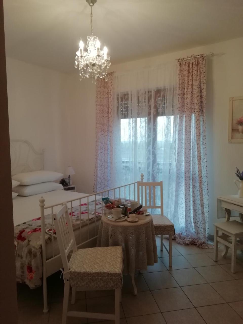 Beti House Heart'S And Roses Rooms Ponte Galeria Pokoj fotografie